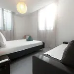 A Nouste A Nyaraló *