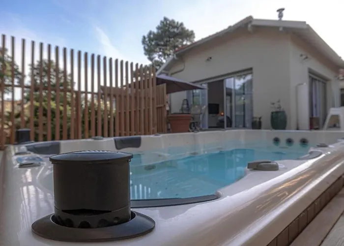 Feriehus A Nouste A *